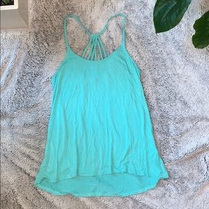 🌼Strappy tank top!